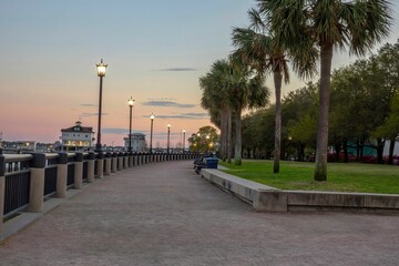 Fototapeta premium Early evening at the Waterfront Charleston South Carolina