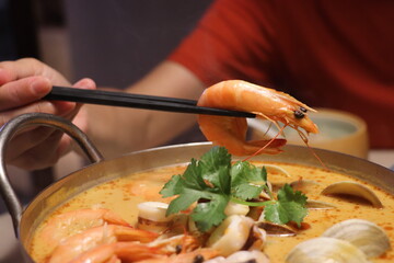 Shrimp out of pot