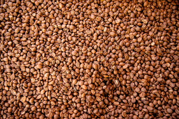 Close up roasted coffee beans : soft roast