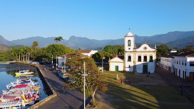 Paraty Drone
