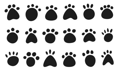 手書きの黒い動物の肉球のイラストセット