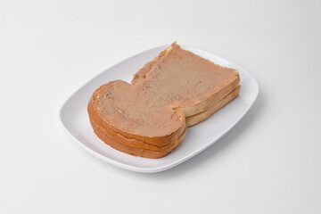 toasted bread with peanut butter
