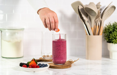Mixed berry smoothie