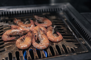 grilled shrimp on a grill