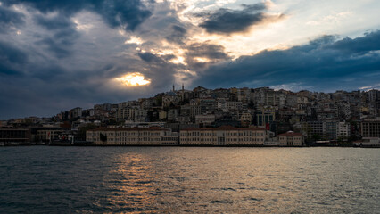 Fototapeta premium sunset over the city