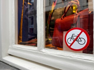 no bike or bicycle parking sign