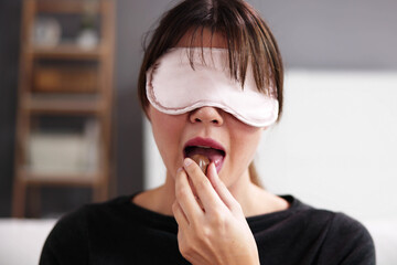 Blind Taste. Blindfolded Food Test