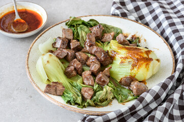 Beef with Bok Choy