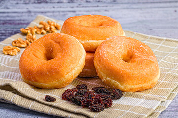 The perfect combination: donuts, raisins and nuts