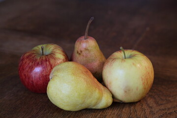 pears and apples