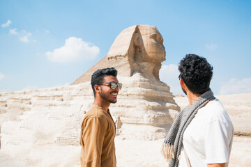 influencers and the sphinx in giza egypt