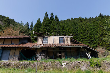 Obraz premium 日本の岡山県真庭市の古くてとても美しい建物