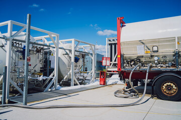 Liquid nitrogen tanks and heat exchanger coils for producing industrial gas