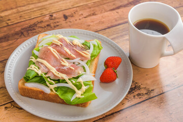 モーニングイメージ　生ハムトースト