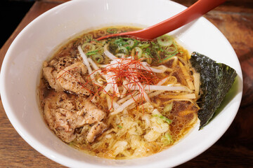 vegan soy sauce ramen