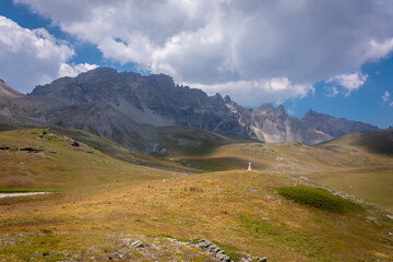 Fototapeta premium Beautiful landscape with the mountains of the vallée Étroite (french for 