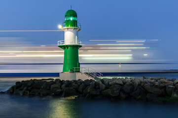 Obraz premium Urlaub an der Ostsee in Warnemünde