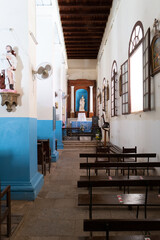 Intérieur de l'église de l'île de Gorée au large de Dakar au Sénégal en Afrique