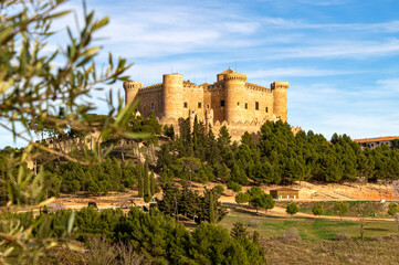 Fototapeta na wymiar Medieval castle of the municipality of Belmonte, basin Spain