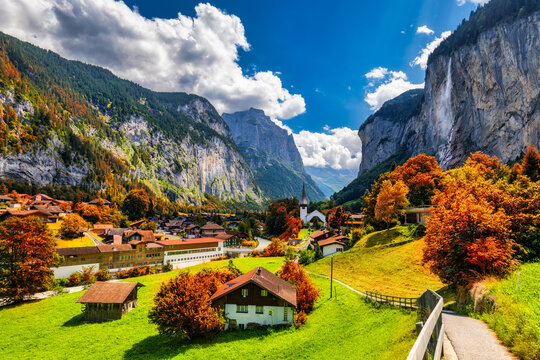 Lauterbrunnen Images – Browse 18,086 Stock Photos, Vectors, and Video ...