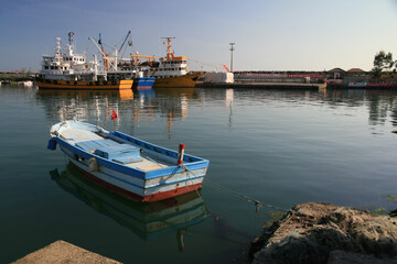 Fototapeta premium fishing boats in the port