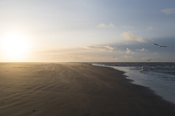 Sonnenuntergang am Strand auf Langeoog