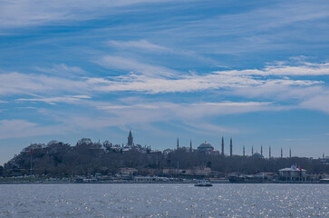 Obraz premium the historical peninsula. Topkapi Palace, Hagia Sophia Church and Sultan Ahmet Mosque. Istanbul, Turkey.