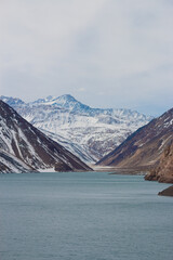 Monta&ntilde;as nevadas