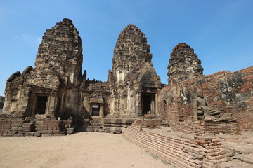 Naklejka premium タイのロッブリー遺跡 プラーンサームヨート