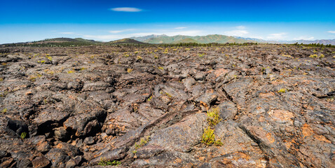 Obraz premium Sparse Landscape of Craters of the Moon National Monument and Preserve in Idaho
