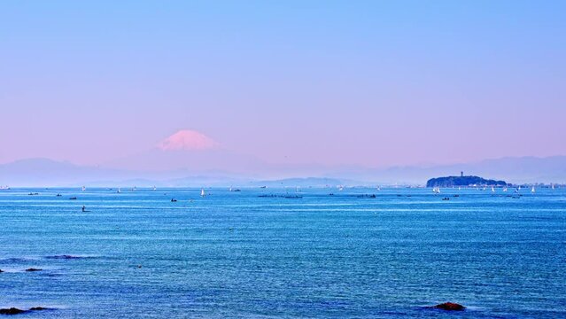 葉山から - 江ノ島と富士山