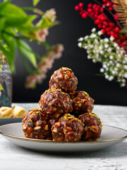 Anjeer with Dry Nuts Ladoo 