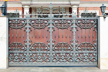 Decorative wrought lattice on street