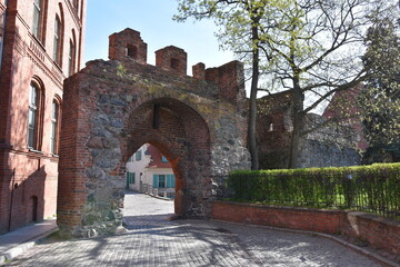 Toruń, gotyckie miasto wpisane na listę UNESCO, architektura, gród, europa, podróż, stary, krajobraz, niebo, średniowiecznej, lato, dom