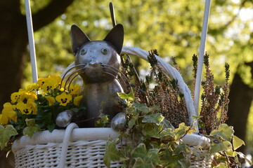 Sculpture of a Cat in a basket, Valentino Park (Parco del Valentino), Turin, Italy