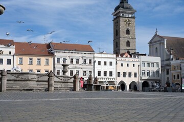 Naklejka premium Premysl Otakar Square, located in Ceske Budejovice, is a bustling and historic public square. With its expansive size and open layout, the square serves as a focal point for various activities and eve