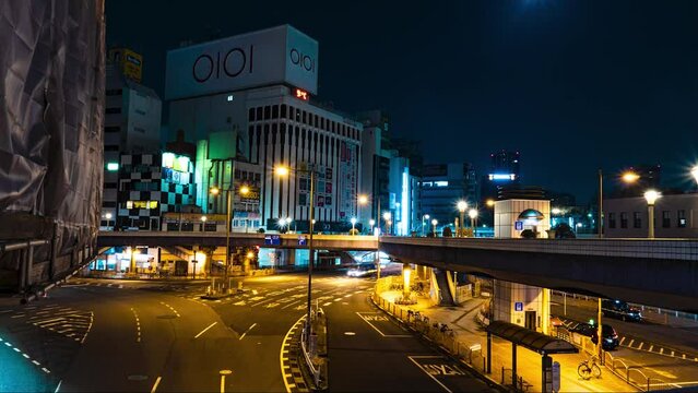 深夜の上野駅