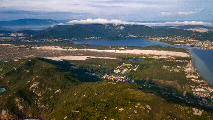 Mar Praia Ilha Mole Joaquina Galheta Florianópolis Viagem Viajar Verão Turista Turismo Natureza Lazer Esportes Aquático Kite Kitesurf Surf Pedras Barco Santa Catarina Sul Brasil Oceano Atlântico Drone