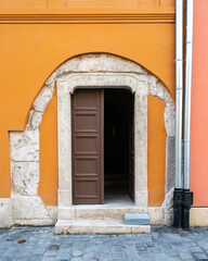Fototapeta na wymiar Old style front door
