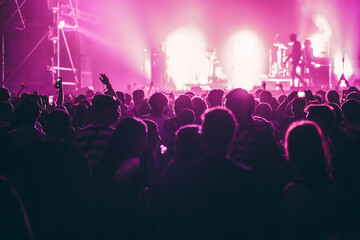 Obraz na płótnie Canvas crowd at live concert music festival