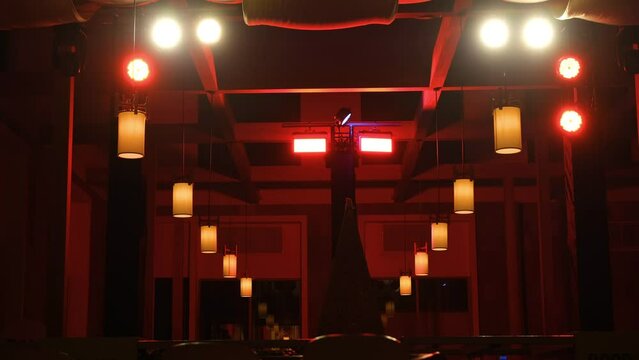 LED lights and par lights to color the atmosphere of launch events, press conferences or concerts.