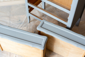 Restauration de meubles anciens. Relooking d'une commode.