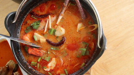 tomyumkung thai