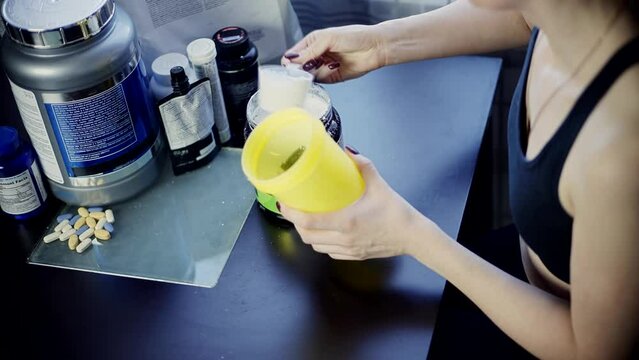 Bodybuilding shaker protein supplement