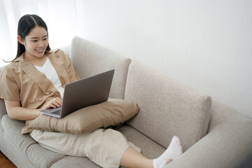 Naklejka premium Start up Confident young asian business woman working in webcam group video call conference technology .