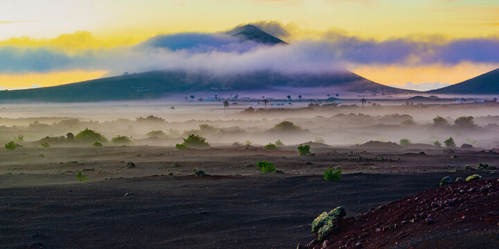 Spain, Canary Islands, Montana Mina at foggy dusk