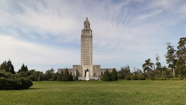 Louisiana State Capitol building with Timelapse video moving left to right.