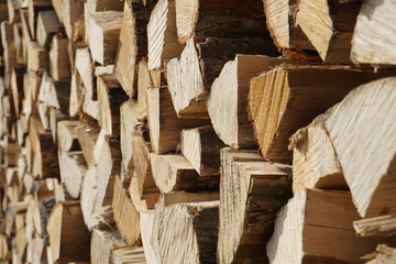 Stapel Holz für den Winter