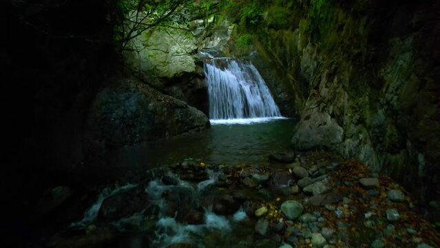 Cascada 4K Naturaleza