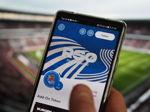 May 05th 2023. A fan of San Sebasti&aacute;n looks at his team's token RSO on Socios app, the $RSO marketcap of the Reala  nft on a screen.